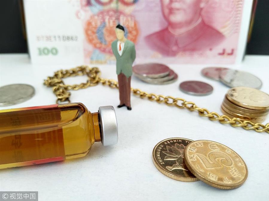 社會(huì)人群中缺乏科學(xué)素養(yǎng)，不理解科學(xué)方法的比例有多大，神藥騙子詐騙的市場(chǎng)空間就有多大。圖片來(lái)源：視覺(jué)中國(guó)